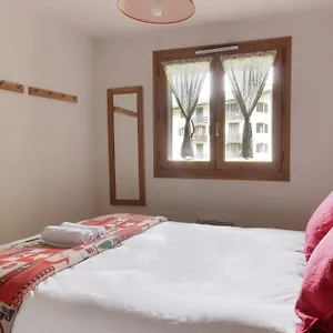 Apartment Les Capucins - Calm - Mont-blanc - Gaillland, Chamonix